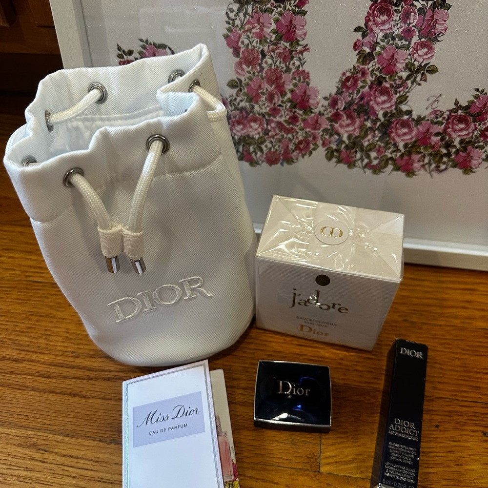 Dior White Drawstring Pouch bundle - Picture 3 of 4
